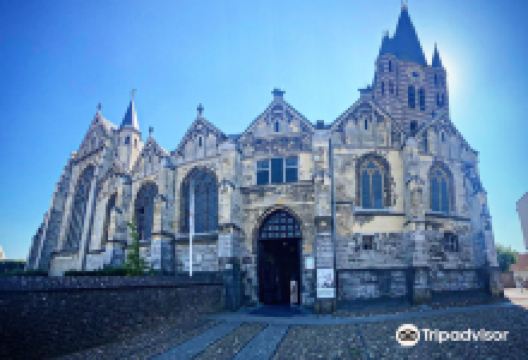 St Michaelskerk (Abbey Church)景点图片