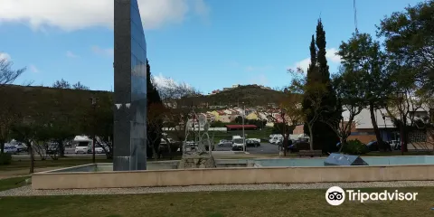 Monumento ao Bombeiro Torreense