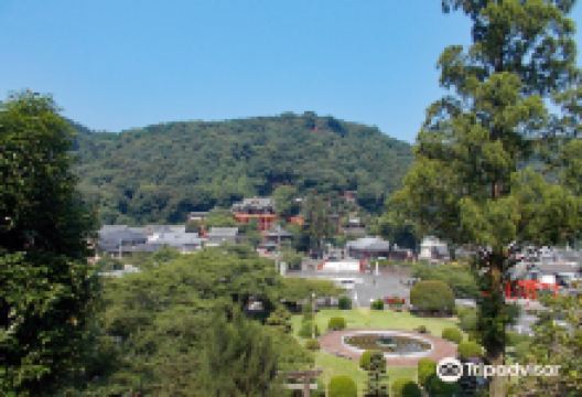 Higashiyama Park景点图片