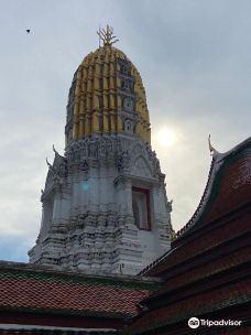 Phra Buddha Chinnarat-彭世洛