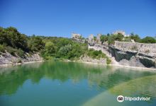 Chateau St Saturnin Les Apt景点图片