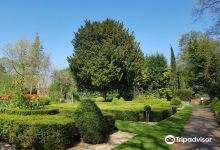 Castle Bromwich Hall Gardens景点图片