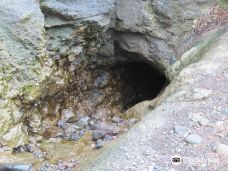 阿拉吼吼喷泉口-Tiarei