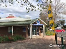 Cowra Visitor Information Center - Cowra Breakout Hologram & POW Theatre-考拉
