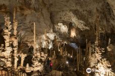 Aven d'Orgnac Grand Site de France-奥尔尼亚克拉旺