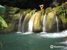 Hagimit Falls-萨马尔