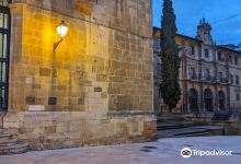 The Church of Santa Maria La Real de La Corte景点图片