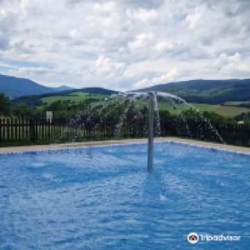 姆拉代布基图片