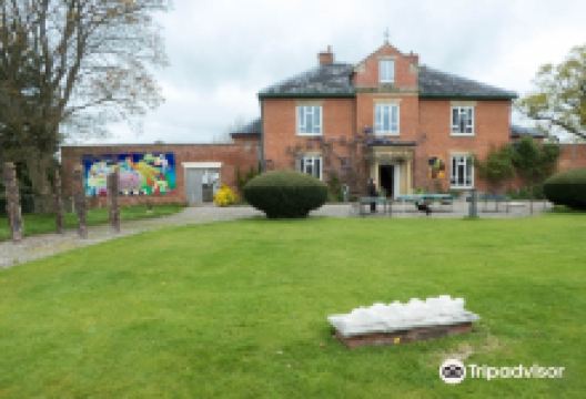 Mid Wales Arts Centre购物图片