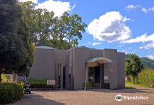 Natsumi Haiji Exbition Hall景点图片