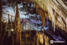 Grotte des Canalettes-科尔内拉德孔夫朗