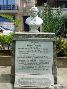 Pierre Poivre Statue-马埃岛