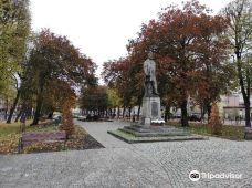 Monument of Henryk Sienkiewicz in Slupsk-斯武普斯克