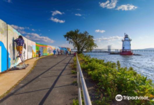 The Tarrytown Lighthouse景点图片