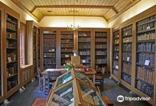 Leighton Library景点图片