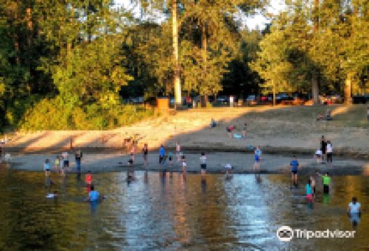 Issac Evans Park景点图片