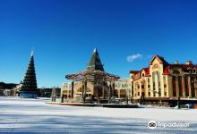 Fountain Rotonda景点图片