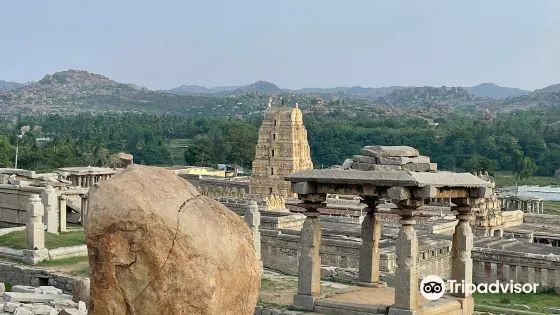 Hemakuta Hill Temple Complex