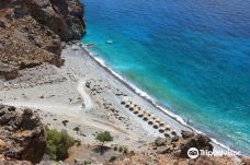 Ilingas Beach-霍拉斯法基翁