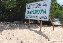 Cardona Island Light景点图片