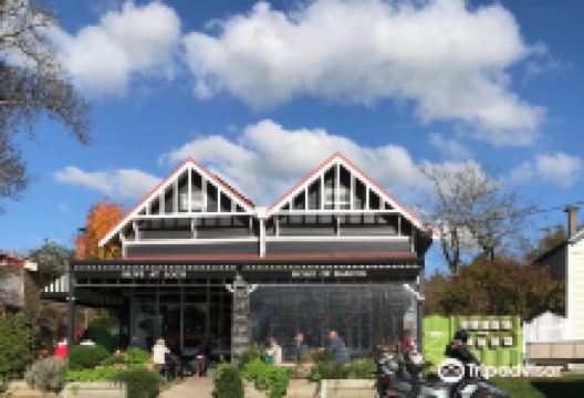 Loch Village景点图片