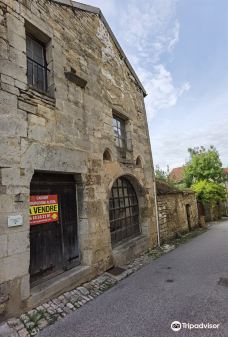 奥泽兰河畔弗拉维尼-奥泽兰河畔弗拉维尼