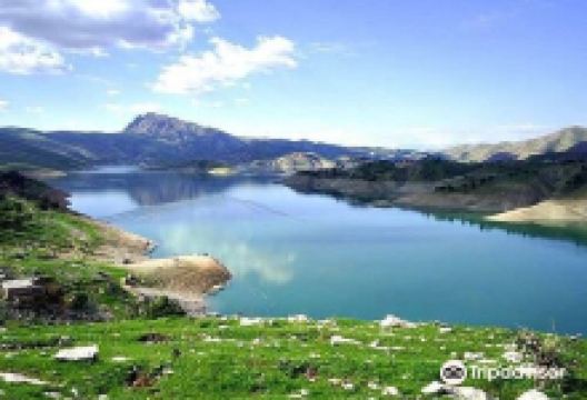Dukan lake景点图片