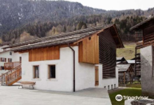 Maison de la Pierre Ollaire景点图片