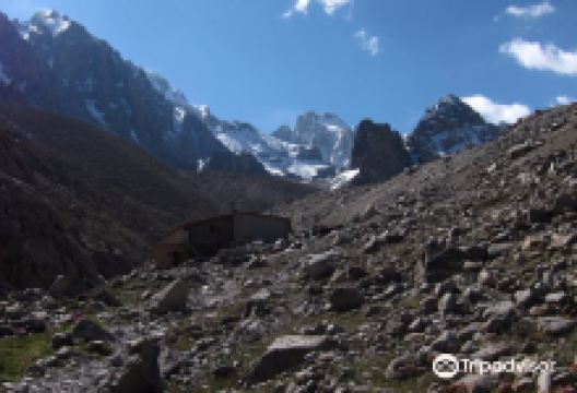 Ratsek Cabin景点图片