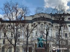 Chaikovskiy Statue-莫斯科
