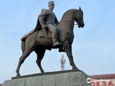 Monument to Makhach Dakhadayev-马哈奇卡拉