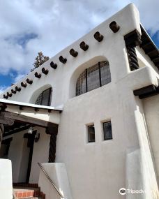 Taos Art Museum at Fechin House-陶斯