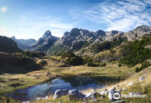 Bukumirsko Lake景点图片