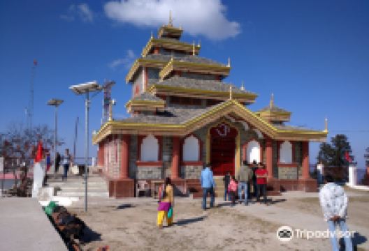Surkanda Devi Temple景点图片