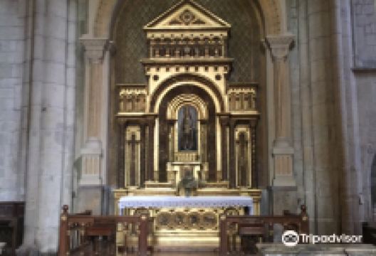 Church San Pedro Apóstol景点图片