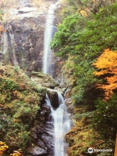 Hiibachi Falls-竹田市