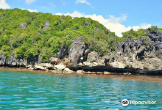 Minalahos Island景点图片