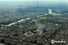 巴黎商品交易所-皮诺私人美术馆-巴黎