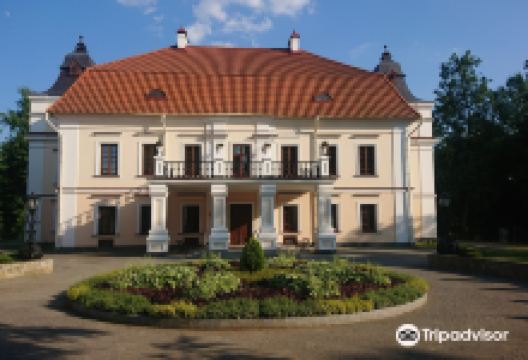 Historical and Memorial Museum Nemtsevichi Estate景点图片