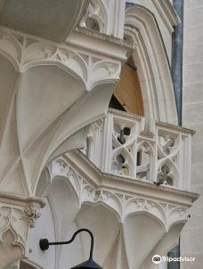 赫卢博卡城堡-伏尔塔瓦河畔赫卢博卡