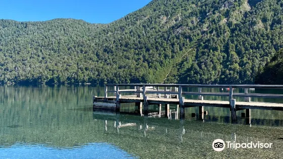 Lago Hermoso