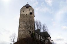 Burg Freundsberg-施瓦茨