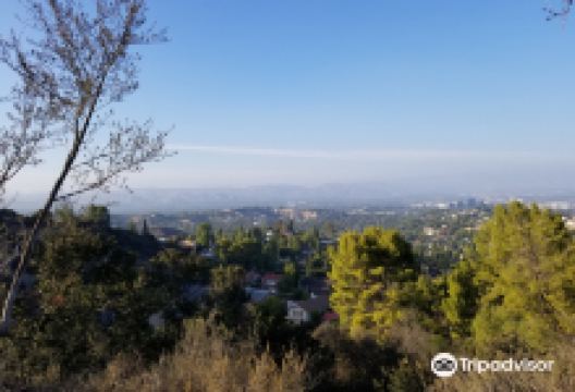 Top of Topanga Overlook景点图片