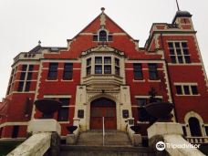 The Old Courthouse Cultural Centre-坎卢普斯