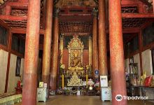 Wat Ton Kwen (Wat Intharawat)景点图片