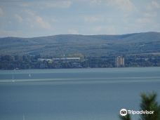 Somlyó kilátó-奥索卢斯