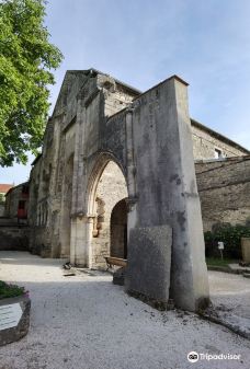 奥泽兰河畔弗拉维尼-奥泽兰河畔弗拉维尼