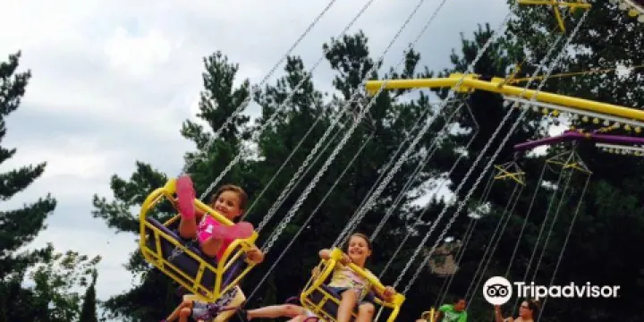 Sluggers & Putters Amusement Park