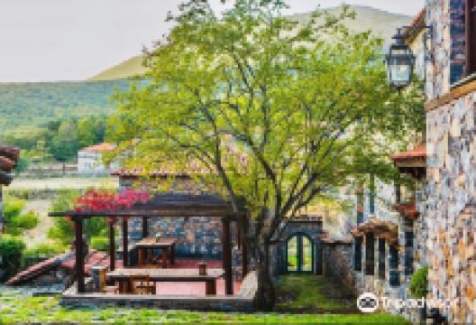 Agios Athanasios景点图片