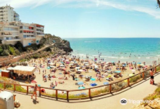 Llenguadets Beach景点图片